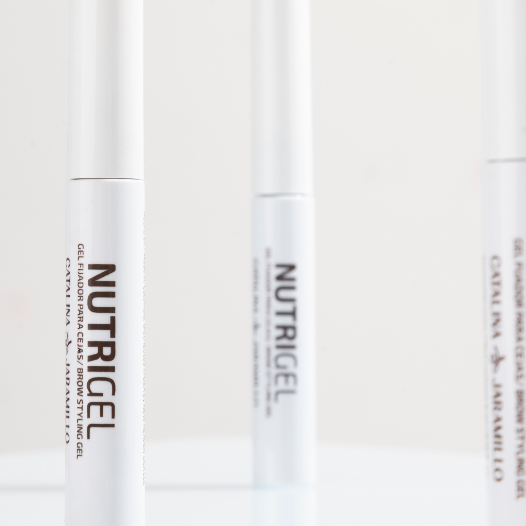 Nutrigel | Gel fijador transparente para cejas y pestañas