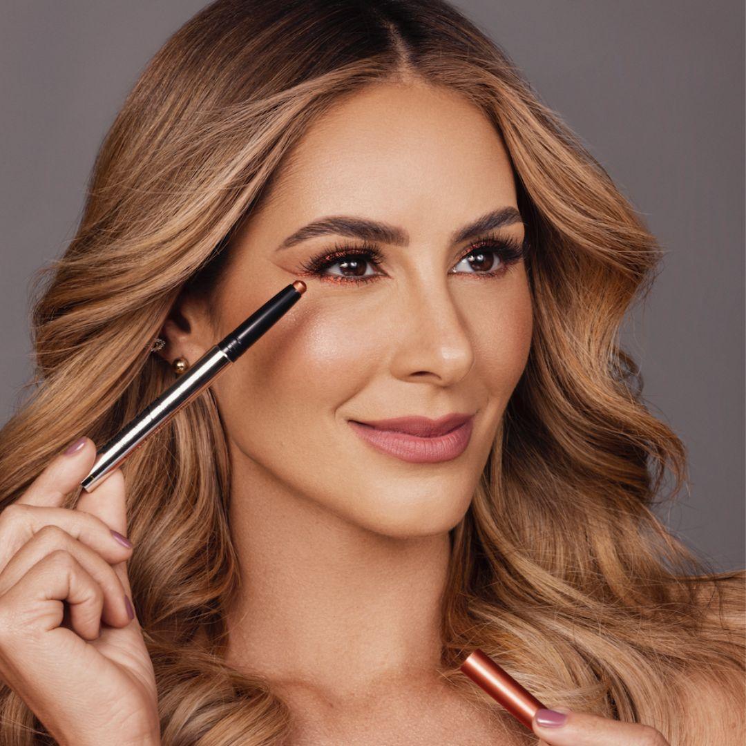 Sombra Glam Eyes | Color Cobre | Caro Soto - Catalina Jaramillo Col